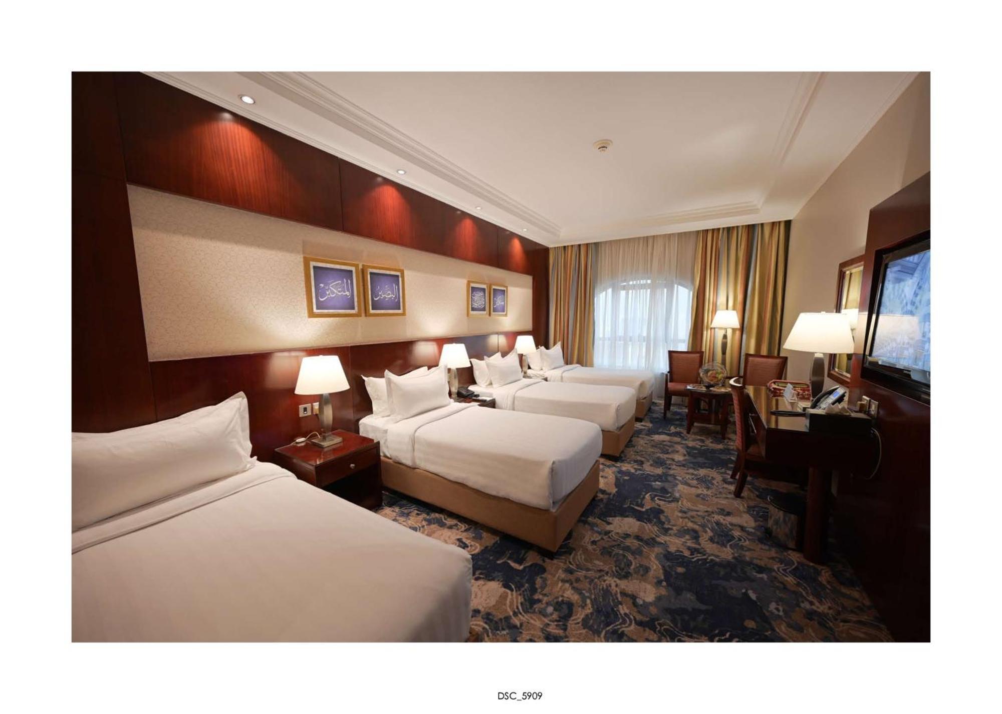 Emaar Royal Hotel Medina Esterno foto Deluxe Room